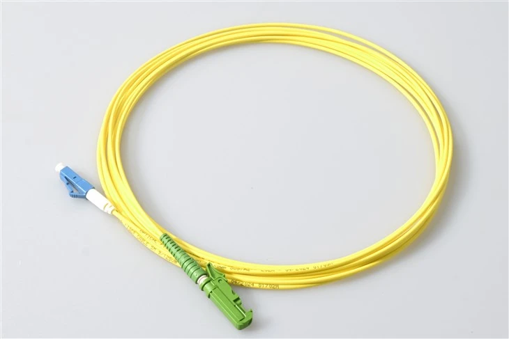 Patch kabel z optických vláken Lc do E2000