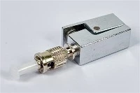 Adaptér pro holé vlákna ST/UPC